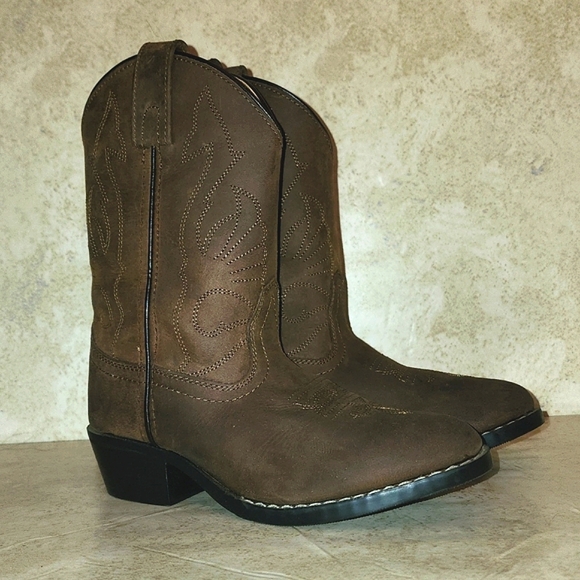 Masterson Boot Co. Other - Kids Masterson Co. Kids size 1 cowboy boots.